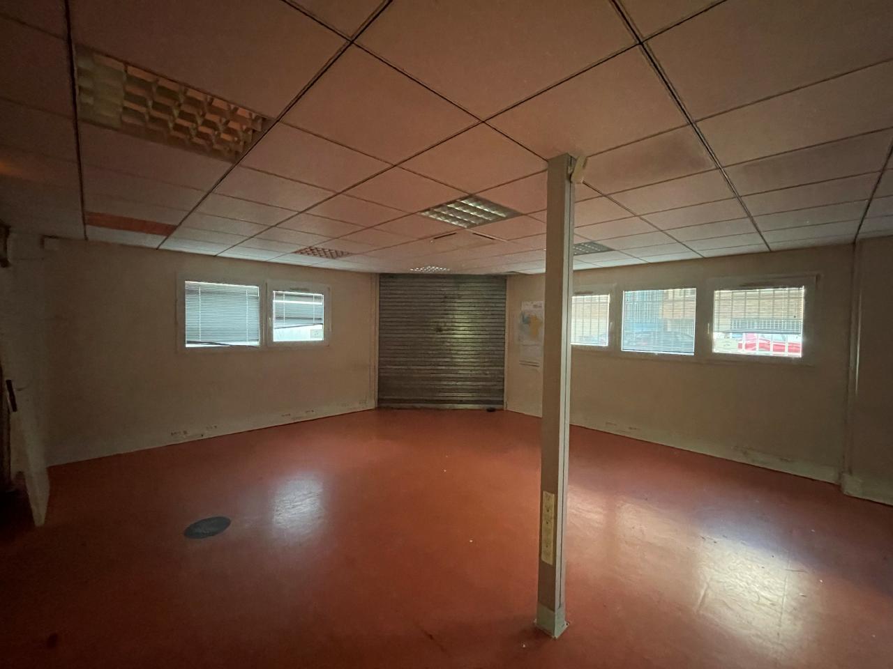 Local d'activité Ivry-sur-Seine 1799m² Location local d'activité Ivry-sur-Seine Val-de-Marne OLACT2206899 17